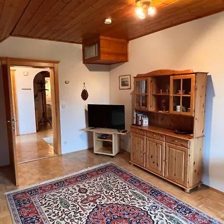 Ferienhaus Patterer * 프레제거제